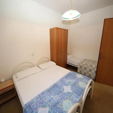Spacious In Rosolina Mare Apartament Rosapineta